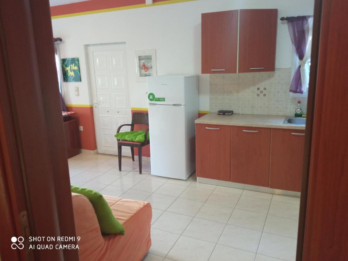 S.D Apartment 2 ลาวริออน ภายนอก รูปภาพ